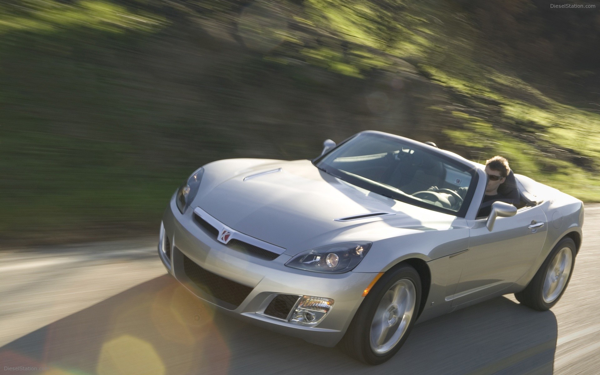 Saturn Sky Redline